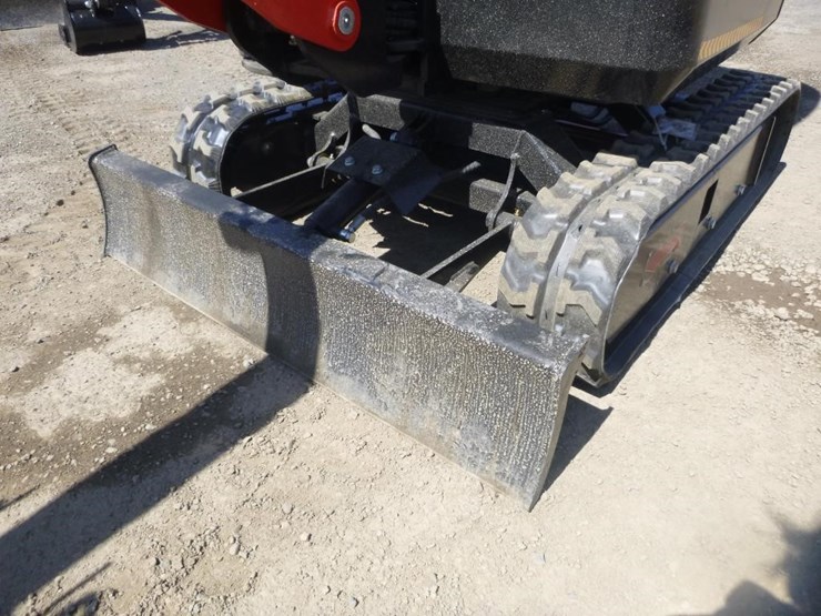 2026-tpm-18hh-hydraulic-excavator-image-15