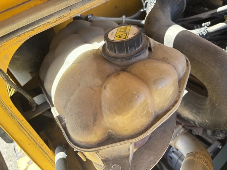 2020-sellick-s60j4e-4-rt-forklift-image-38