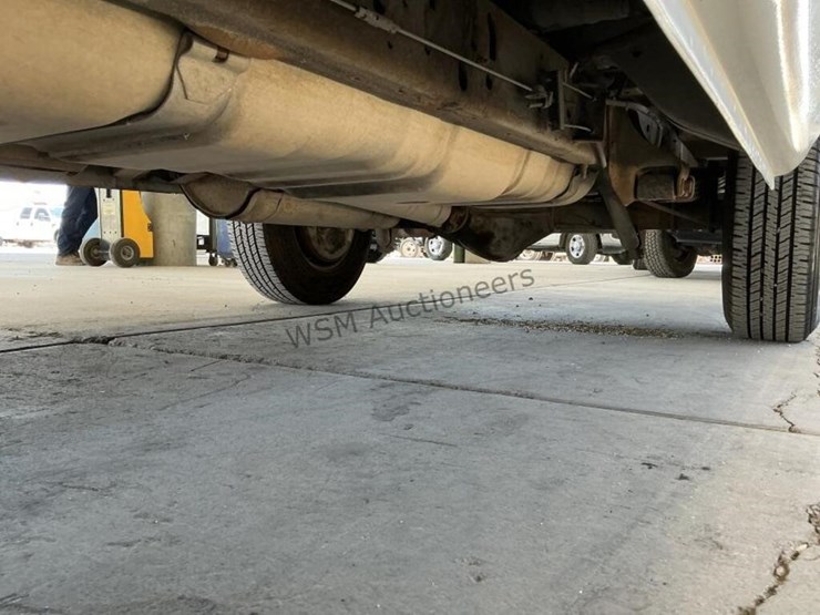1999-ford-cargo-image-28