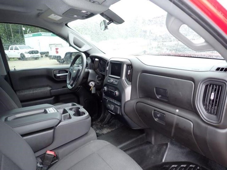2022-chevrolet-silverado-1500-image-51