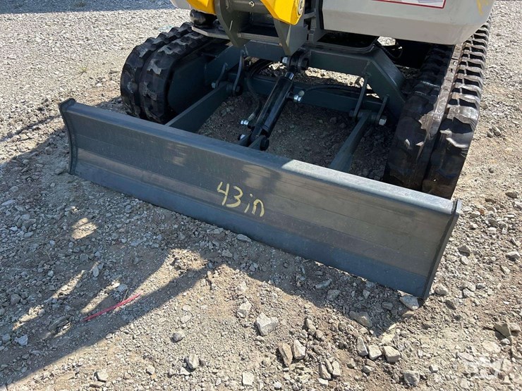 yanmar-enging-excavator-image-20