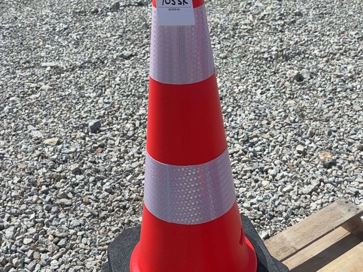 traffic-safety-cone-with-stacked-hexagonal-rubber-bases-image-2