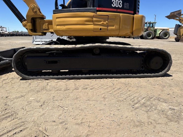 caterpillar-303cr-image-18