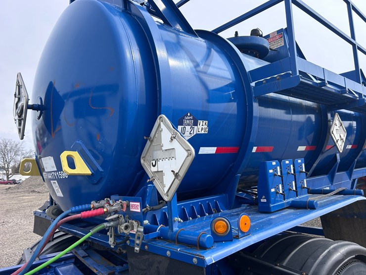 #1494-•-2017-worley-welding-works-tanker-trailer-image-9
