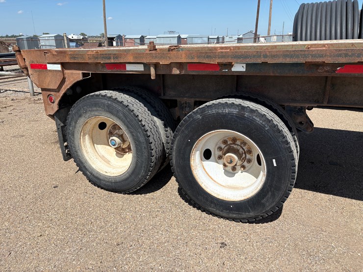 1982-shopbuilt-40’-x-8’-t/a-flatbed-trailer-image-4