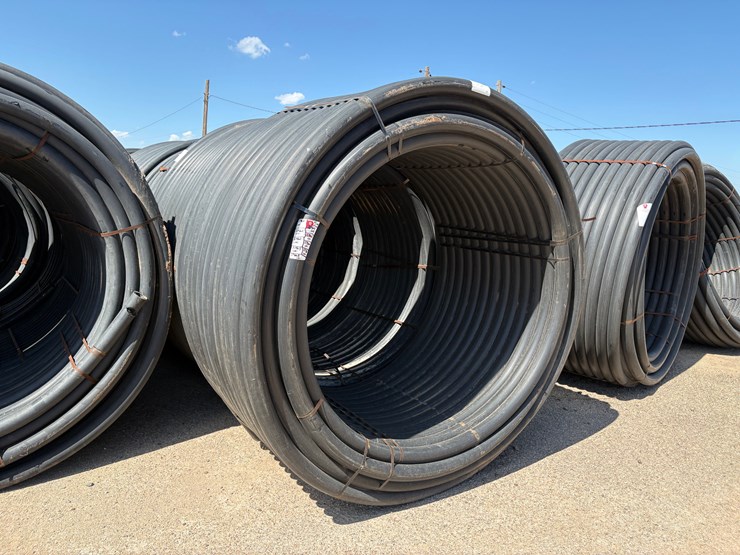 1000’-roll-of-used-3”-ips-poly-pipe-image-1