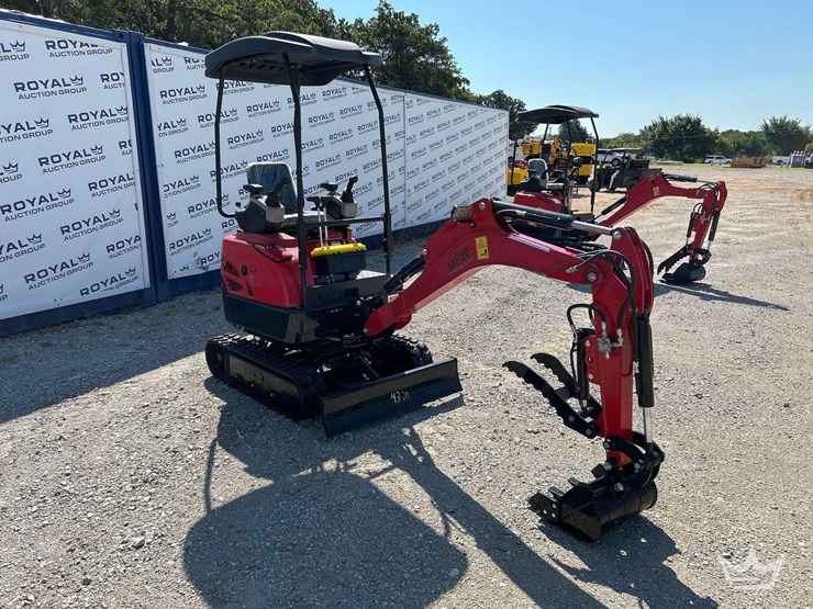 yanmar-enging-excavator-image-4
