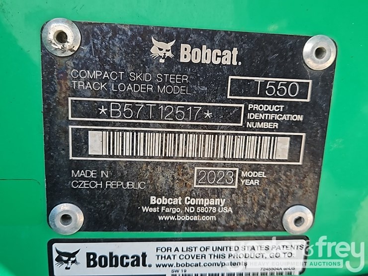 2023-bobcat-t550-image-32