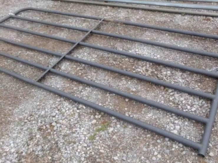 1-10'-6-bar-gate-image-2