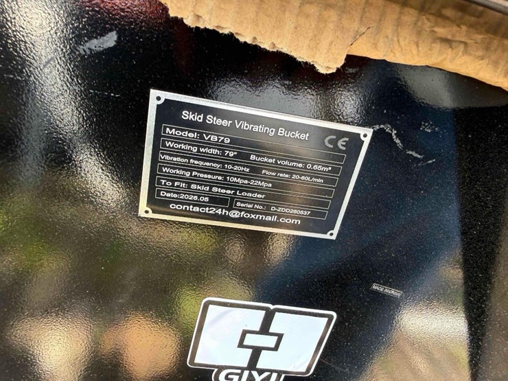 skid-steer-vibrating-bucket-model-vb79-image-3