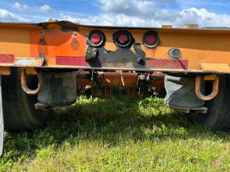 2010-eager-beaver-50gsl/3-50-ton-quad/a-lowboy-112-image-24