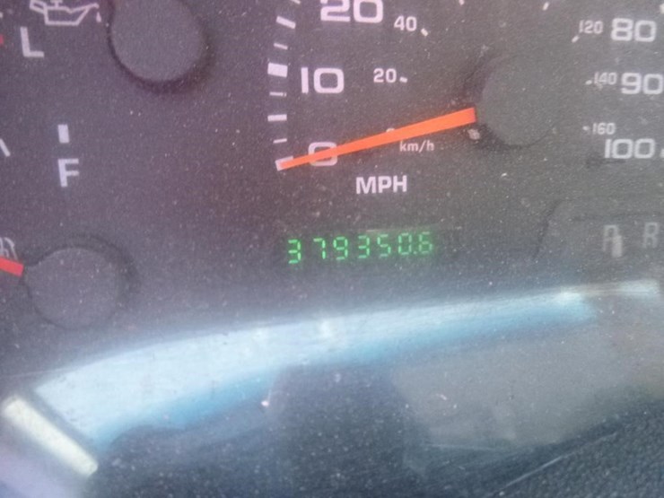 2002-ford-f250-image-14