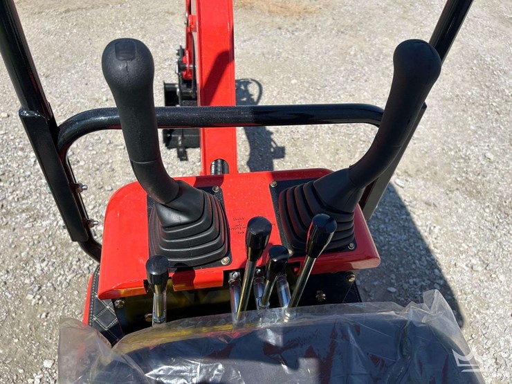 excavator-image-11
