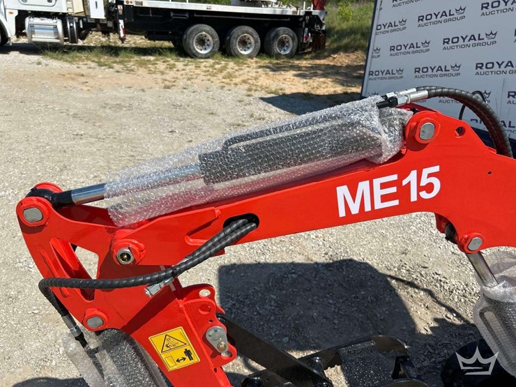 excavator-image-16