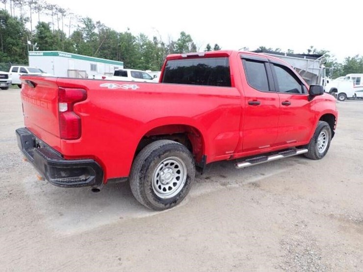 2022-chevrolet-silverado-1500-image-5