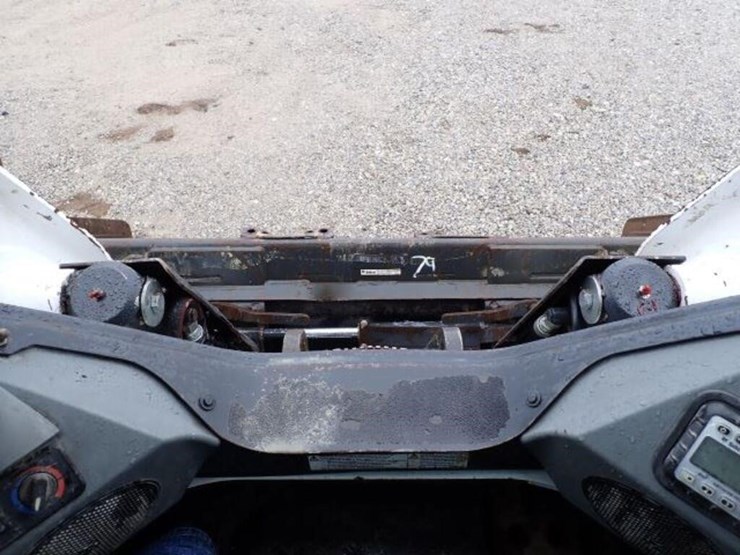 2020-bobcat-s850-image-33