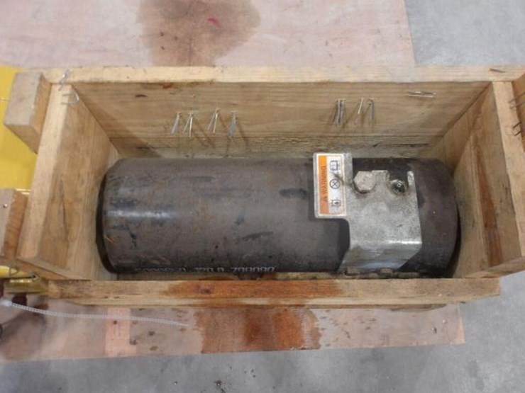 caterpillar-345d-image-8