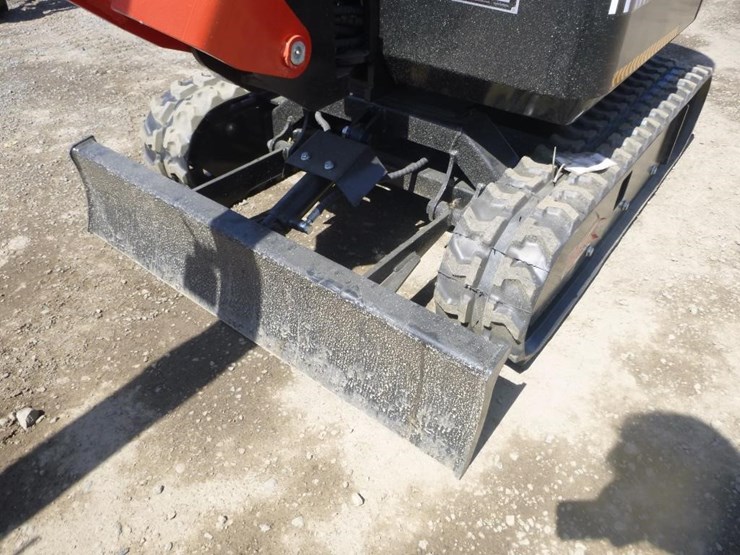 2026-tpm-18hh-hydraulic-excavator-image-15