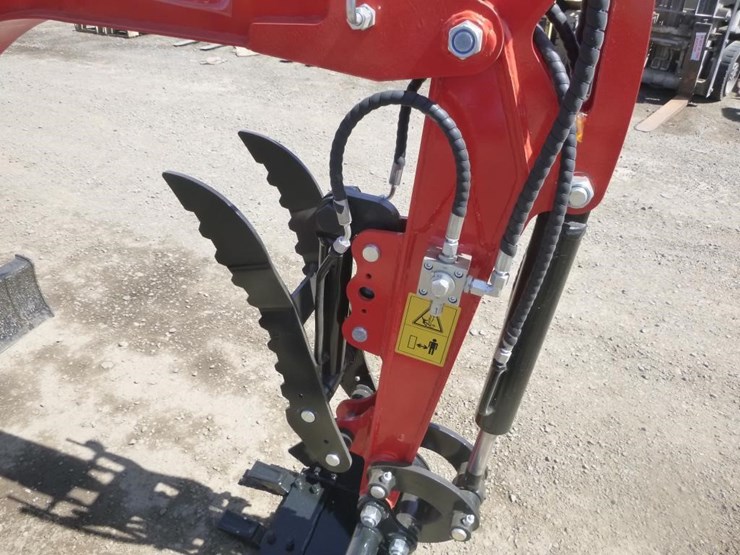 2026-tpm-18hh-hydraulic-excavator-image-12
