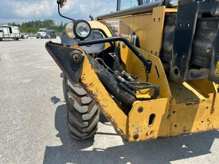 2015-caterpillar-th417c-gc-4wd-telehandler-yc5a125-image-29