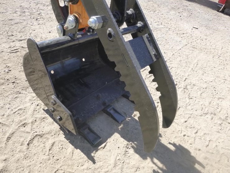 vicsec-vc20k-hydraulic-excavator-image-9
