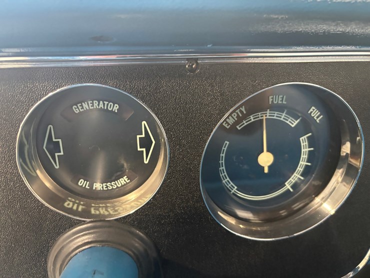 1972-chevrolet-c10-image-38