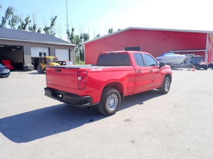 2023-chevrolet-silverado-1500-image-5