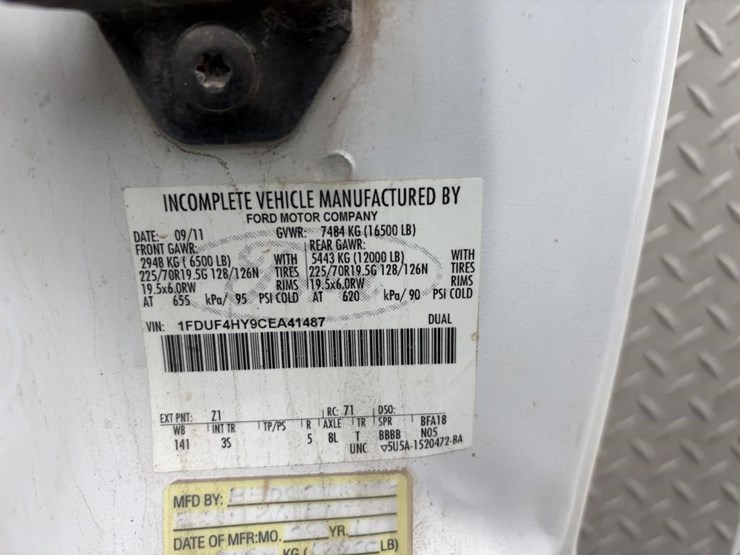 2012-ford-f450-xlt-image-21