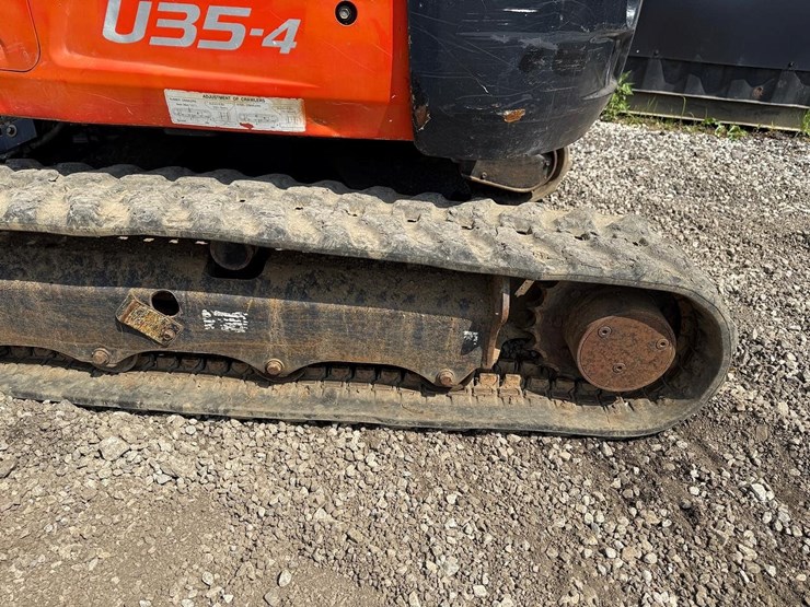 2015-kubota-u35-4-image-17