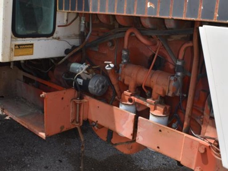 case-2390-tractor-(terp)-(terp,-salvage-only)-(serial-#-09920865)-(showing-image-4