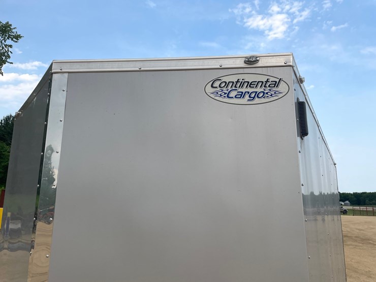 #101-•-2021-forest-river-14'-enclosed-trailer-(has-wi-title)-image-11