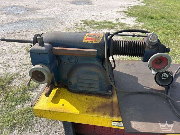 ammco-4000-series-brake-lathe-image-5
