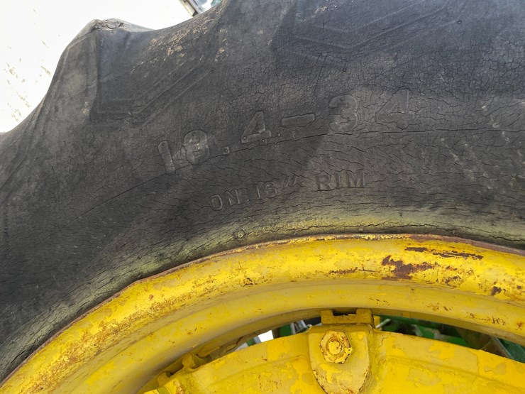 john-deere-4020-image-17