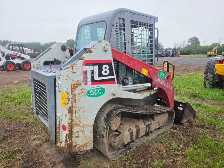 2008-takeuchi-tl8-image-5