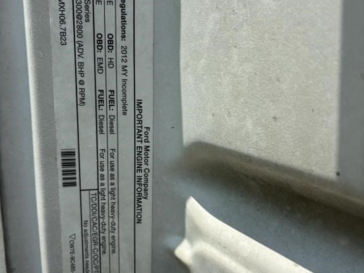2012-ford-f550-image-8