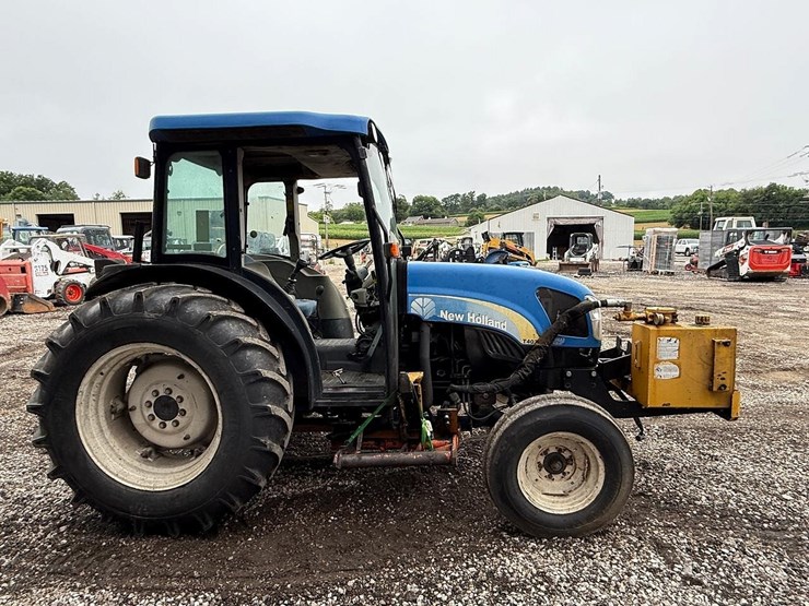 new-holland-t4030-image-5