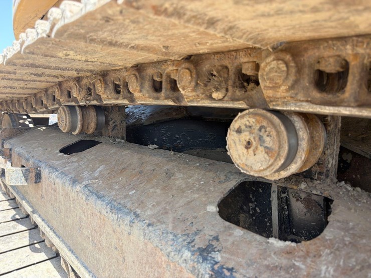 caterpillar-315-gc-image-11