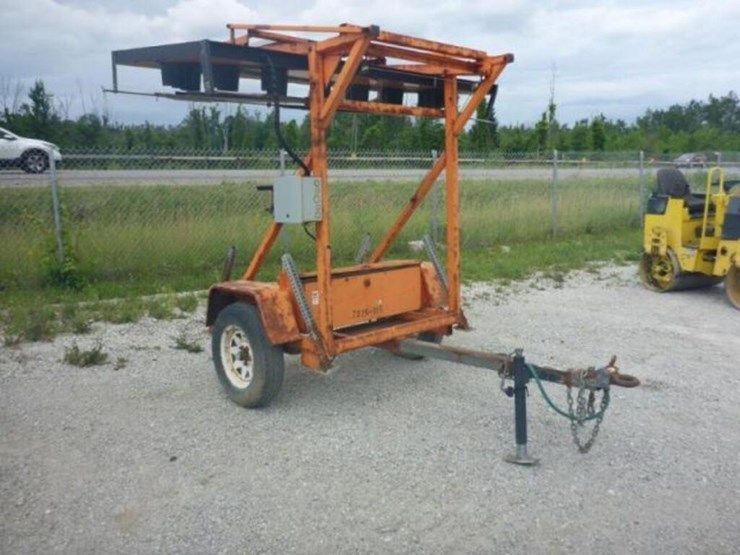 2010-addco-ab25-10-solar-powered-portable-s/a-4sep-image-2