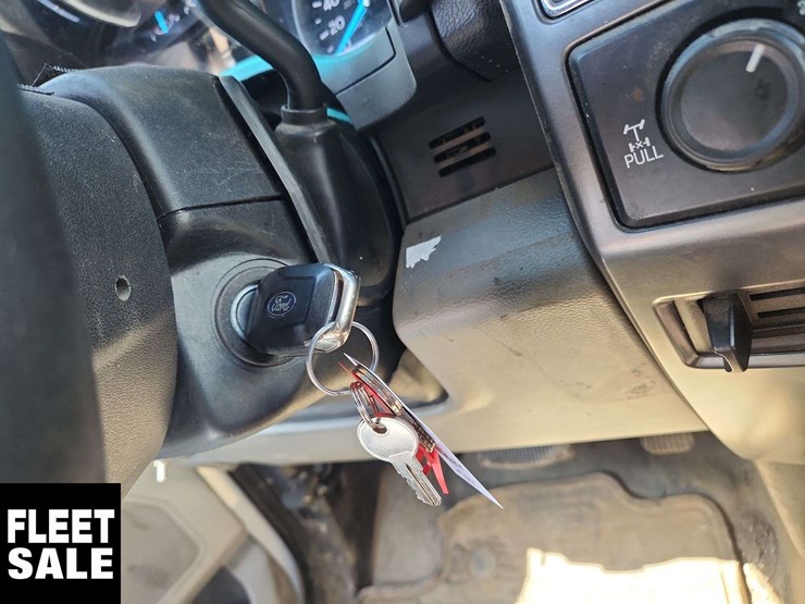 2019-ford-f350-image-16