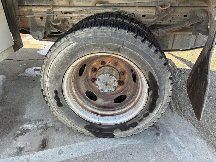 2001-ford-f450-image-6