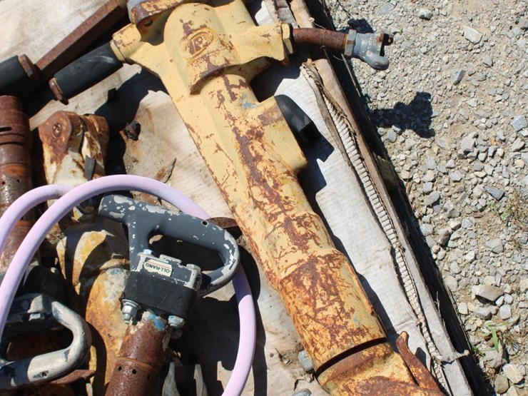 six-ingersoll-rand-pnuematic-jack-hammers-image-3