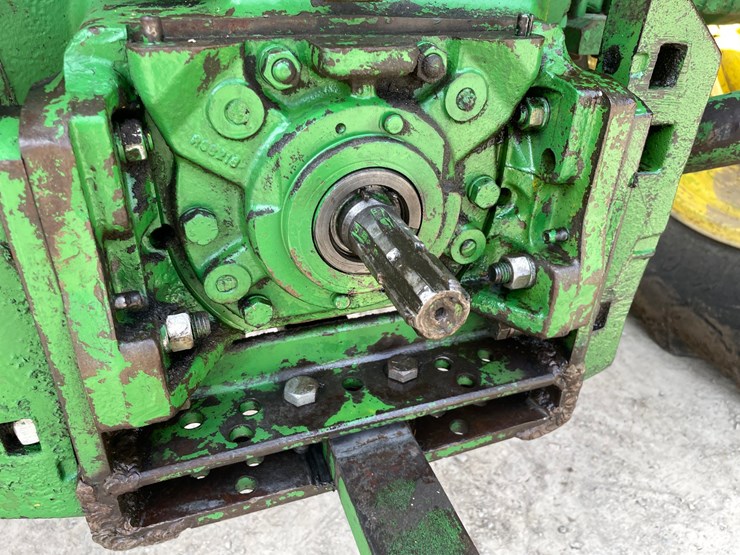 john-deere-4020-image-25