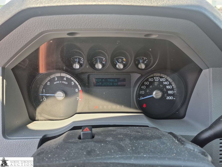 2016-ford-f250-image-14