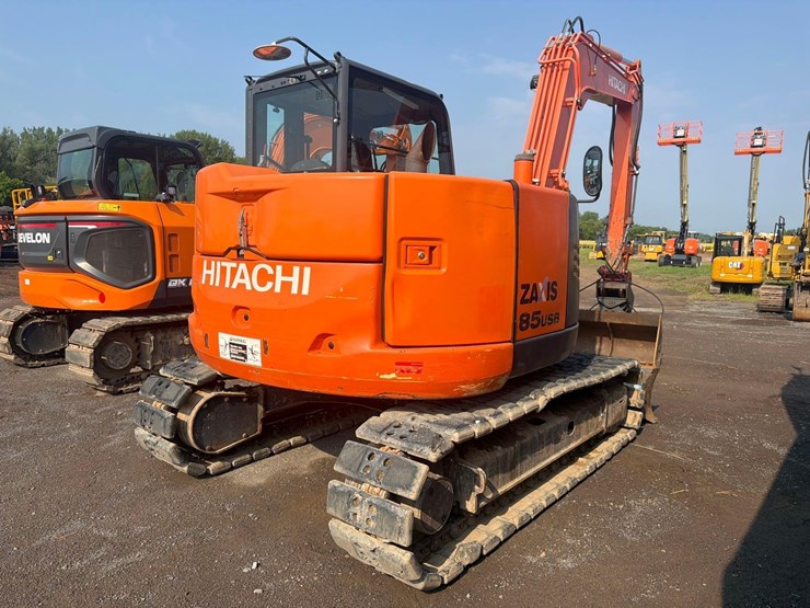 2018-hitachi-zx85usb-5-image-5