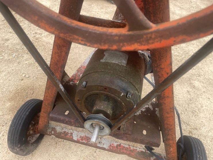 #3435-•-concrete-mixer-image-6
