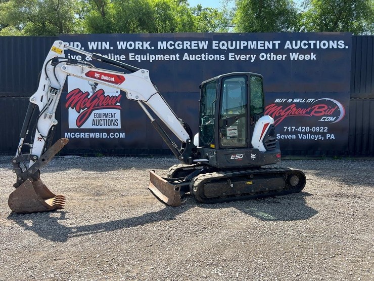 2021-bobcat-e50-image-1