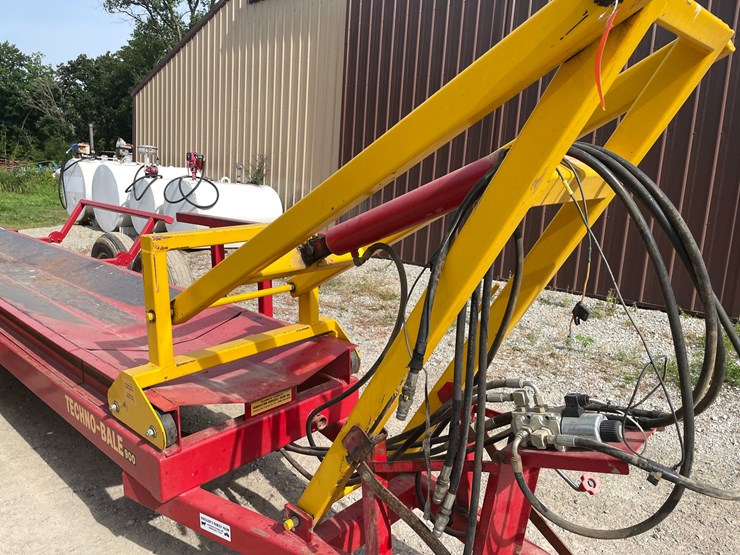 techno-bale-900-image-14
