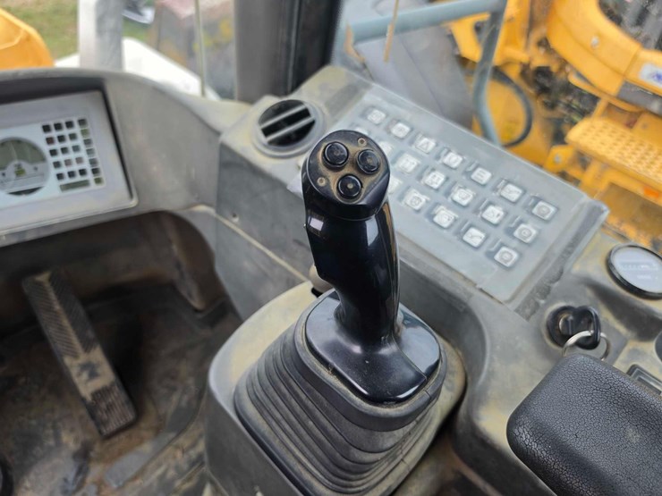 liebherr-l544-image-17