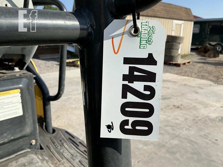 2019-yanmar-vio35-6a-image-19