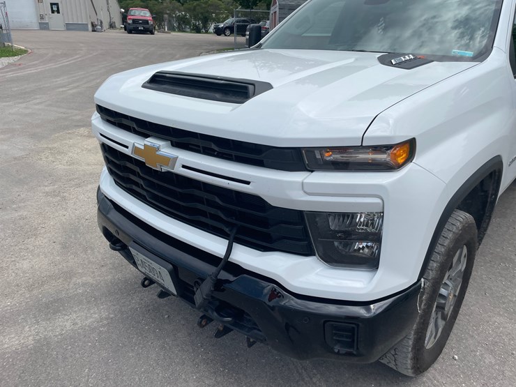 2025-chevrolet-2500-image-11